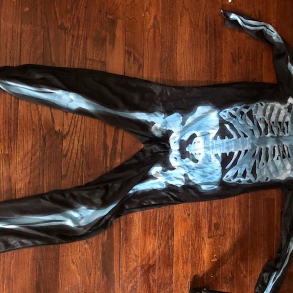 NWT Halloween Skeleton Costume - Picture 3 of 4